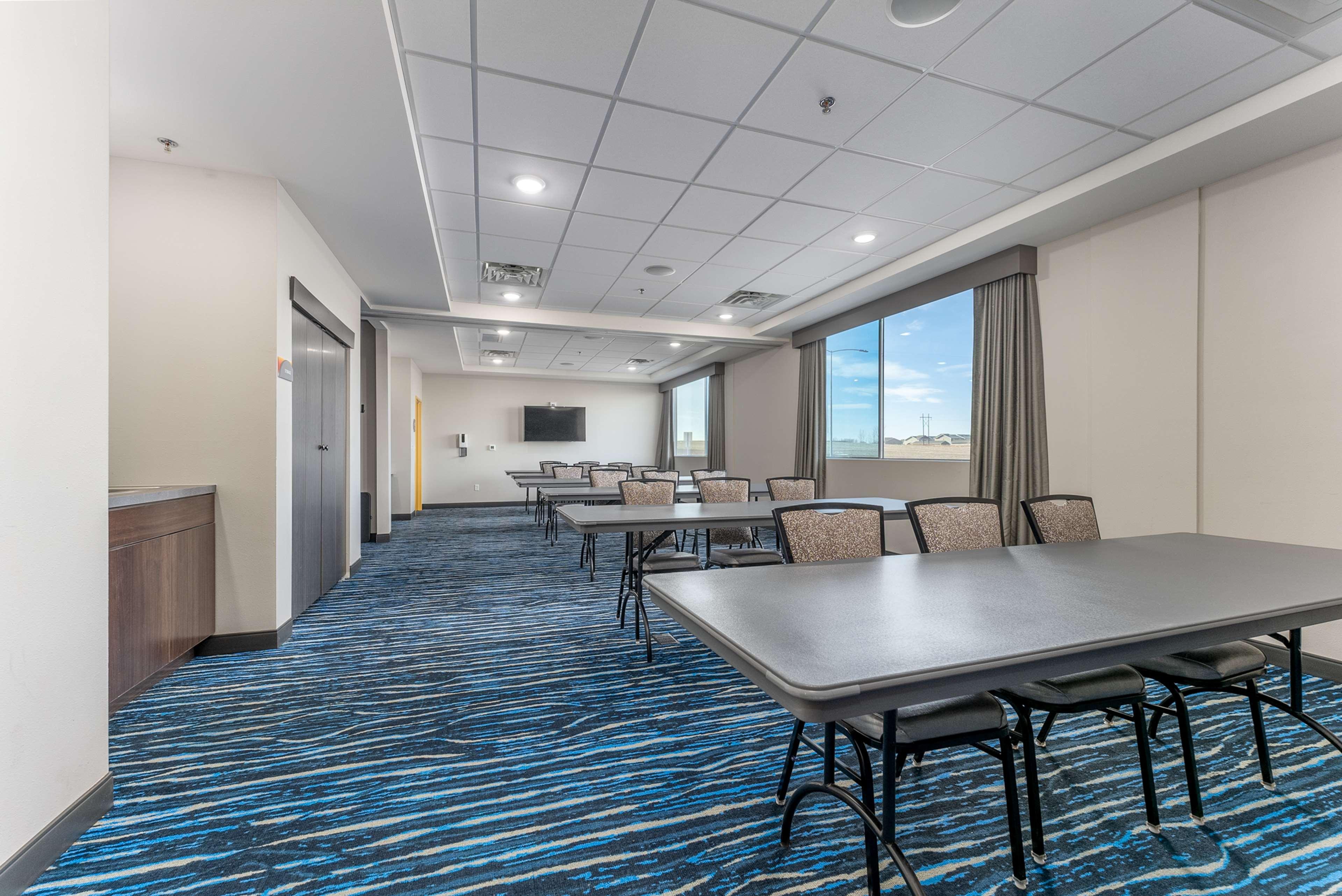 GLo Best Western Dawley Farms In Sioux Falls Extérieur photo